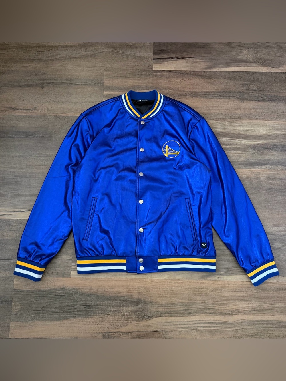 The Wild Collective Unisex Golden State Warriors Blue Metallic Bomber Jacket 2XL
